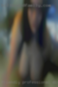 Friendly, professional, discreet, kind.